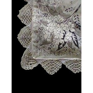 Vintage Japanese Lace‎ Batist Hand Roll Women's Hanky Gray/White/Black Florals